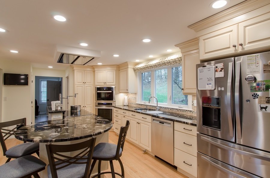 White Kitchen Makeover Ideas