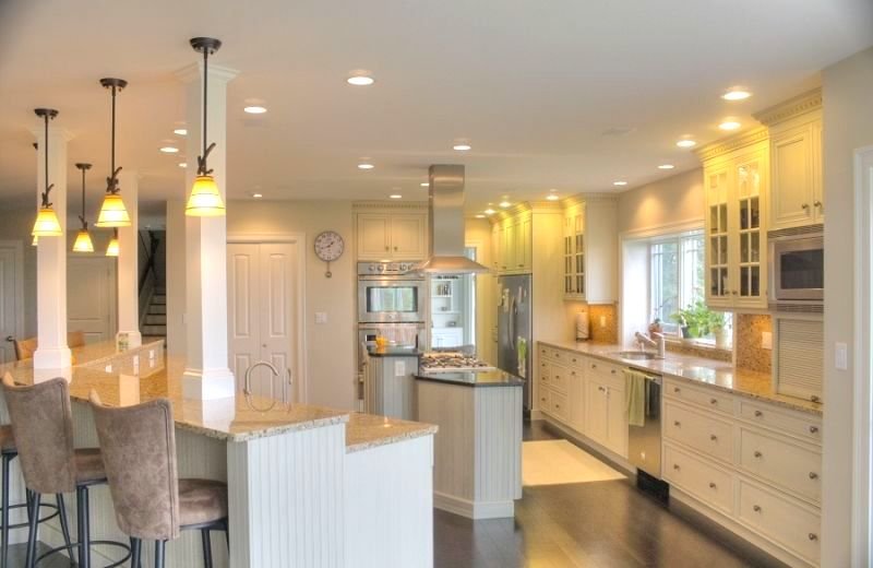 Hanging pendent lights create an elegant atmosphere in any kitchen. 